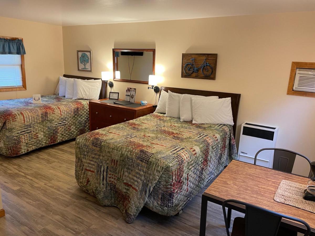 Whitetail Creek Resort Lead 외부 사진